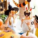 Halloweenbastelei: 3 kleine Spiele, Karten & Dekorationen zu Halloween